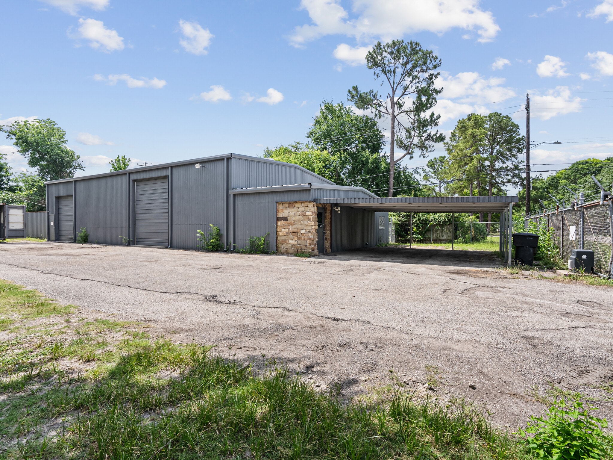 5410 Dow Rd, Houston, TX for lease Building Photo- Image 1 of 23