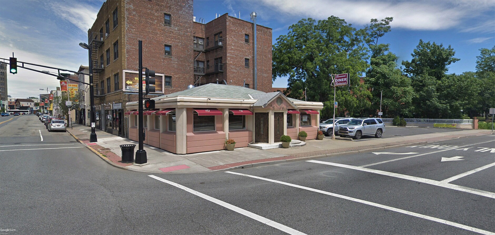 265 Glenwood Ave, Bloomfield, NJ 07003