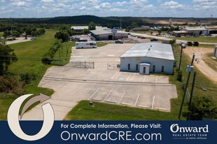 5,000 SF Office/Warehouse For Lease - Warehouse