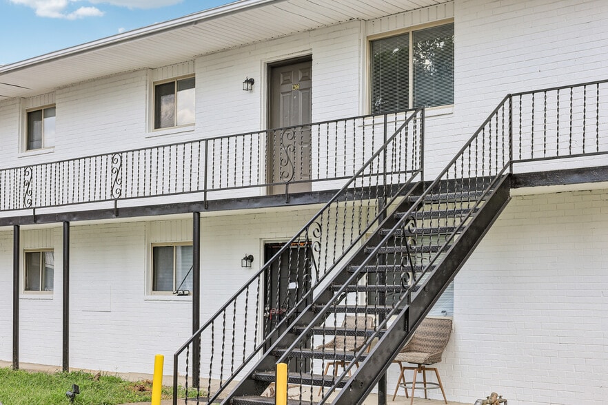 1200 WH Davis Dr, Nashville, TN for sale - Building Photo - Image 2 of 41