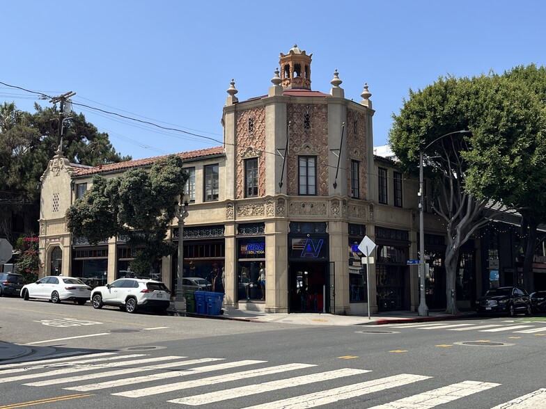 185 Pier Ave, Santa Monica, CA for lease - Building Photo - Image 2 of 7