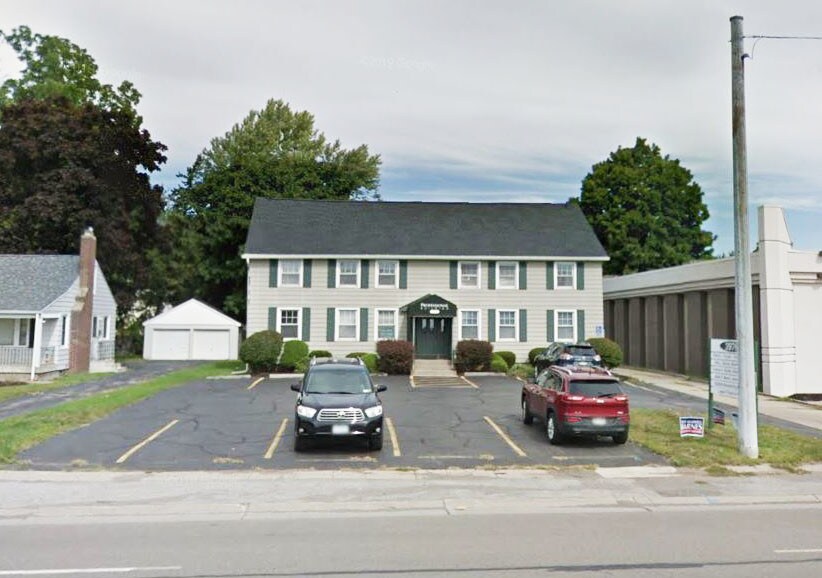 3976 Seneca St, West Seneca, NY 14224