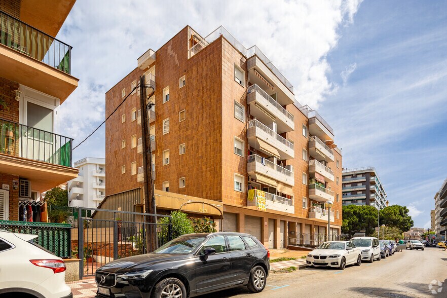 Carrer Turisme, 46, Calella, Barcelona for sale - Building Photo - Image 2 of 2