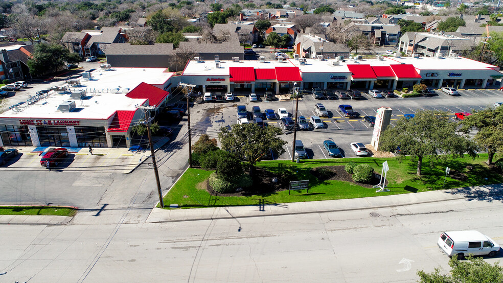 8341-8381 Perrin Beitel Rd, San Antonio, TX for lease - Building Photo - Image 2 of 34