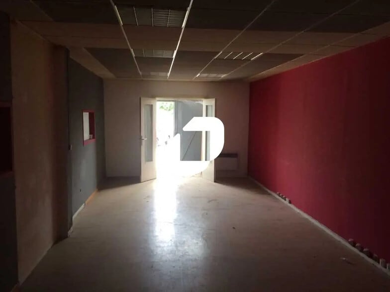 Office in Chevilly-Larue for lease - Building Photo - Image 3 of 14