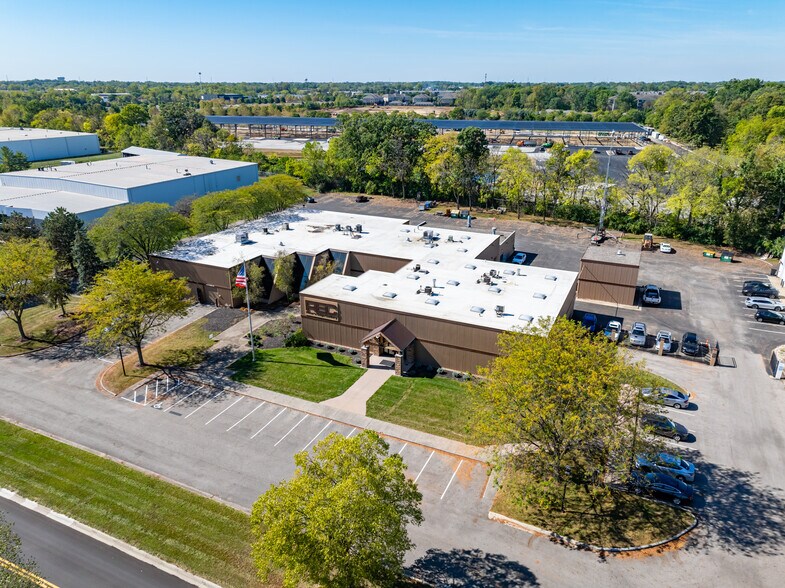 4601 Lyman Dr, Hilliard, OH for sale - Building Photo - Image 2 of 3