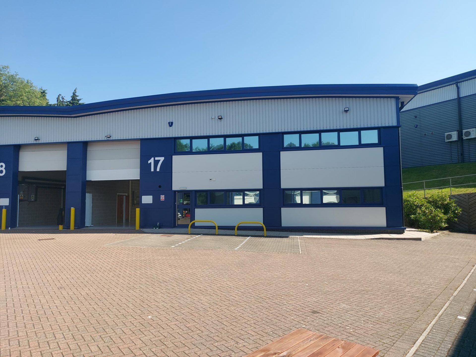 Units 17-18, Decimus Park, Tunbridge Wells for lease Building Photo- Image 1 of 8