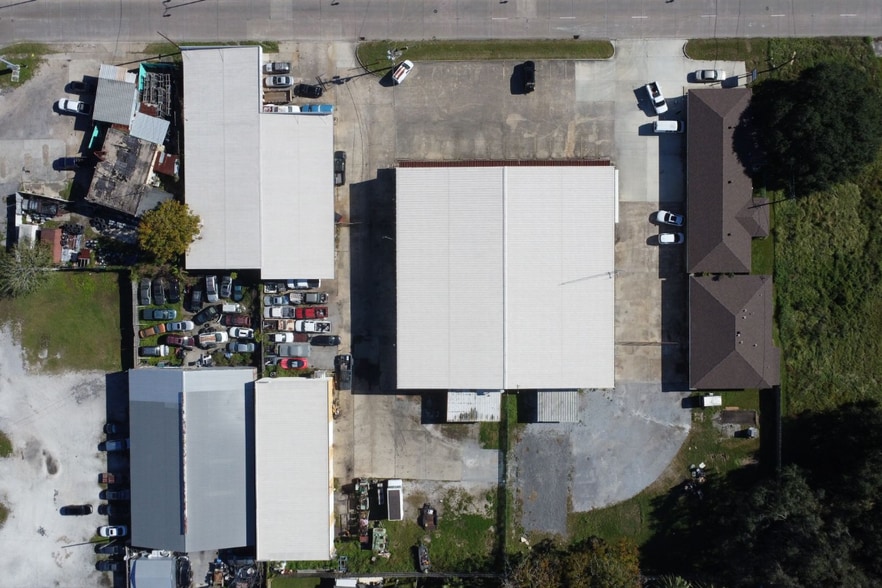Barataria Rd Industrialplex portfolio of 4 properties for sale on LoopNet.com - Aerial - Image 1 of 6