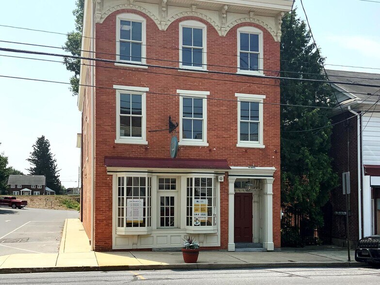 14 E Main Ave, Myerstown, PA for sale - Primary Photo - Image 1 of 1