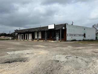 More details for 4410 Leopard St, Corpus Christi, TX - Retail for Sale