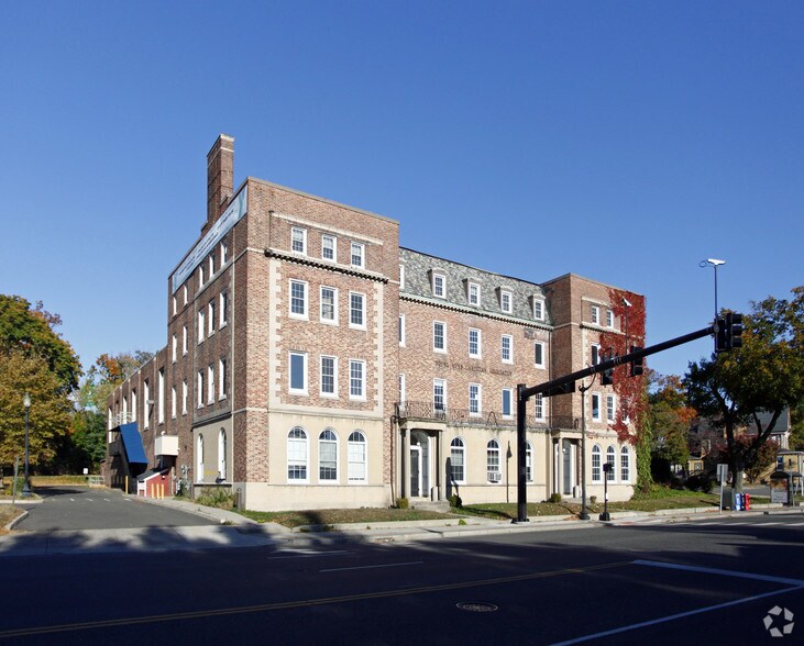 370 West Ave, Norwalk, CT for sale - Primary Photo - Image 1 of 1