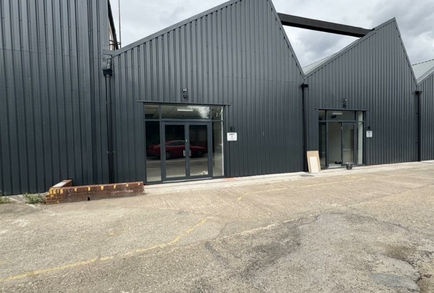 Roseville Rd, Leeds for lease - Building Photo - Image 1 of 2