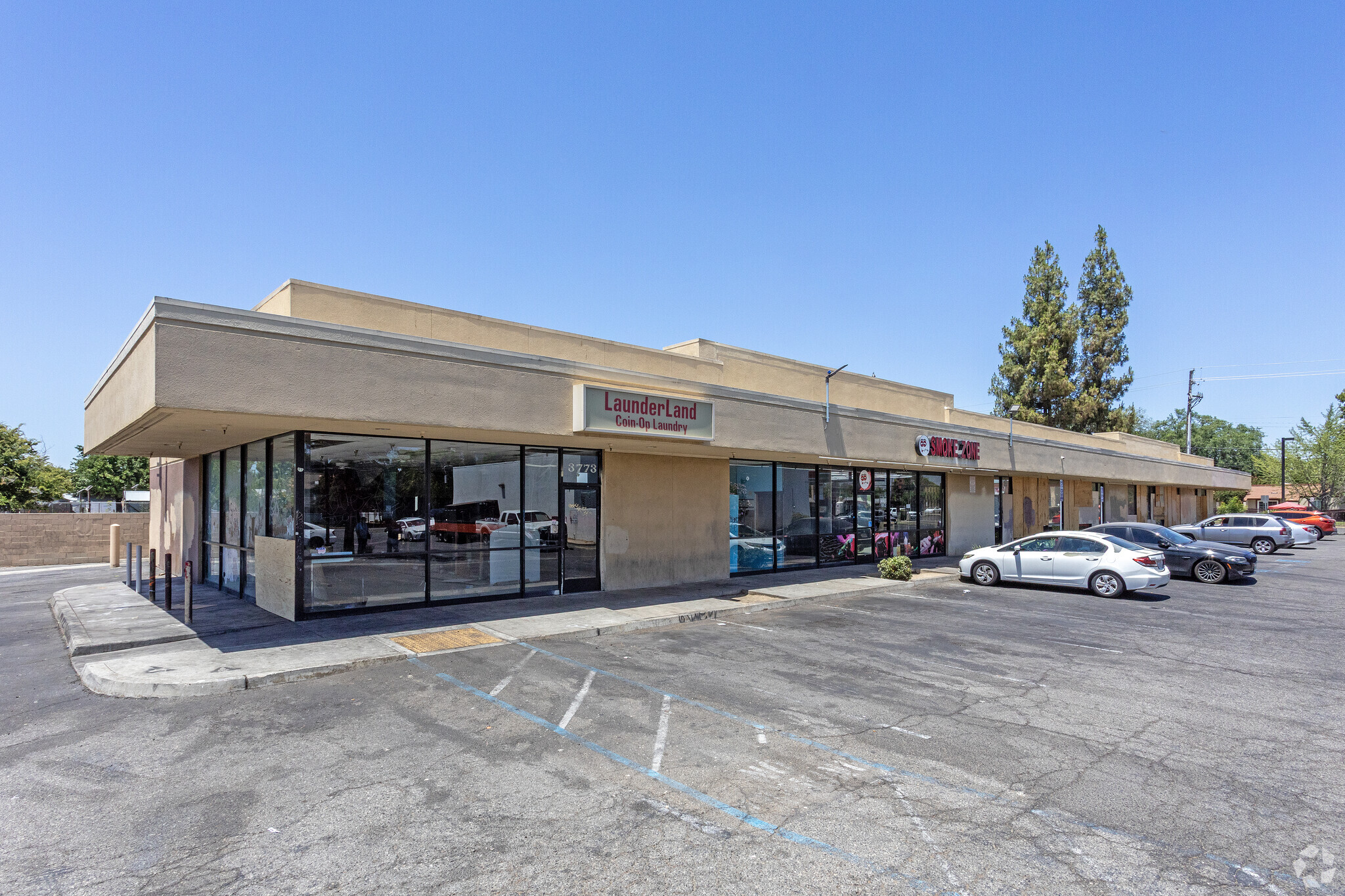 Value-Add Retail on High-Traffic Corner portfolio of 2 properties for sale on LoopNet.com Building Photo- Image 1 of 21