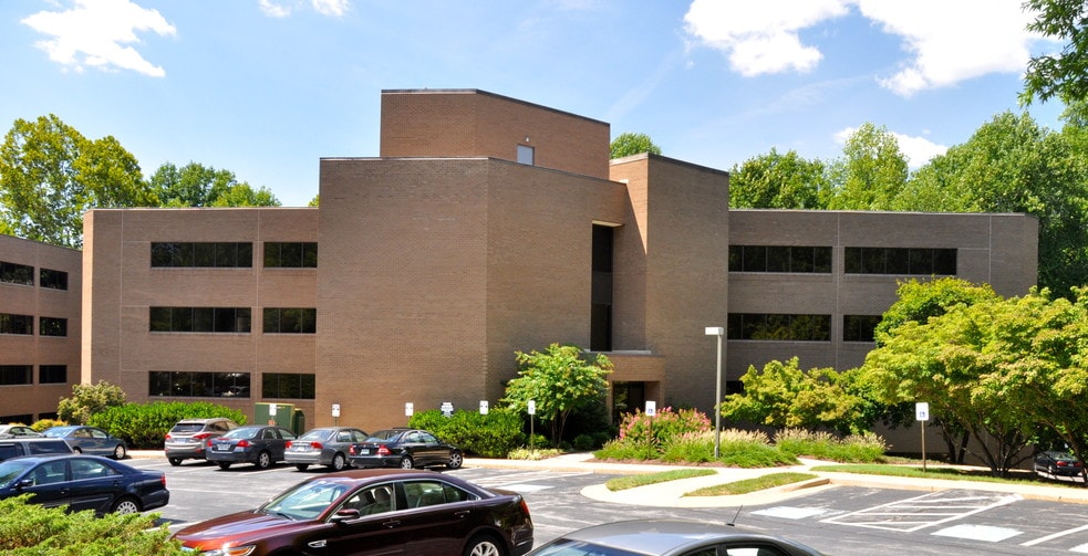 3202 Tower Oaks Blvd, Rockville, MD for lease - Primary Photo - Image 1 of 6