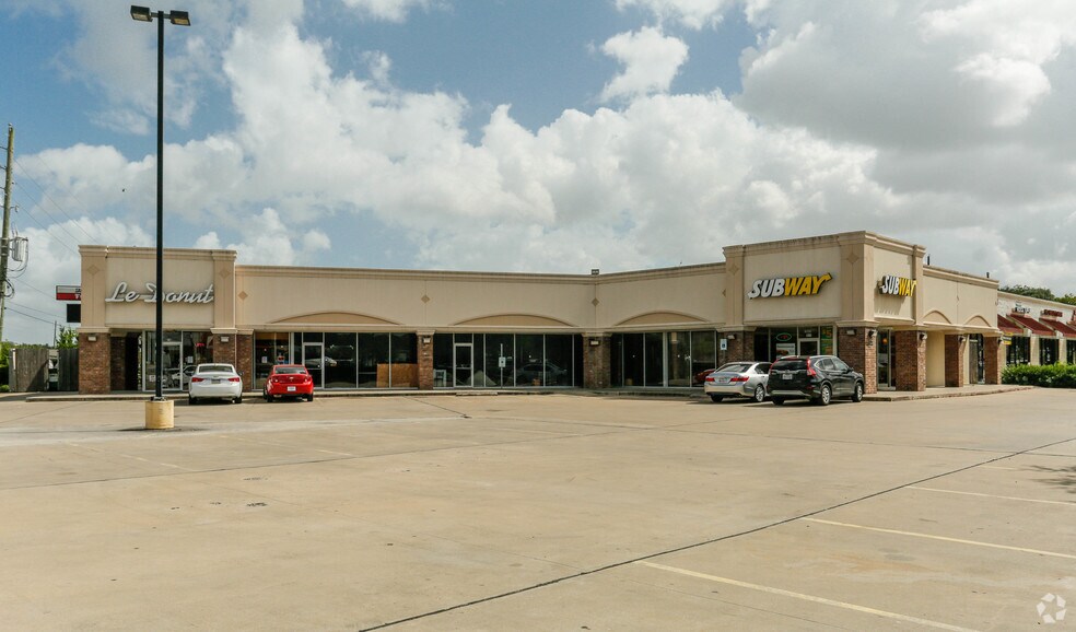 2803 Old Spanish Trl, Houston, TX for lease - Primary Photo - Image 1 of 9