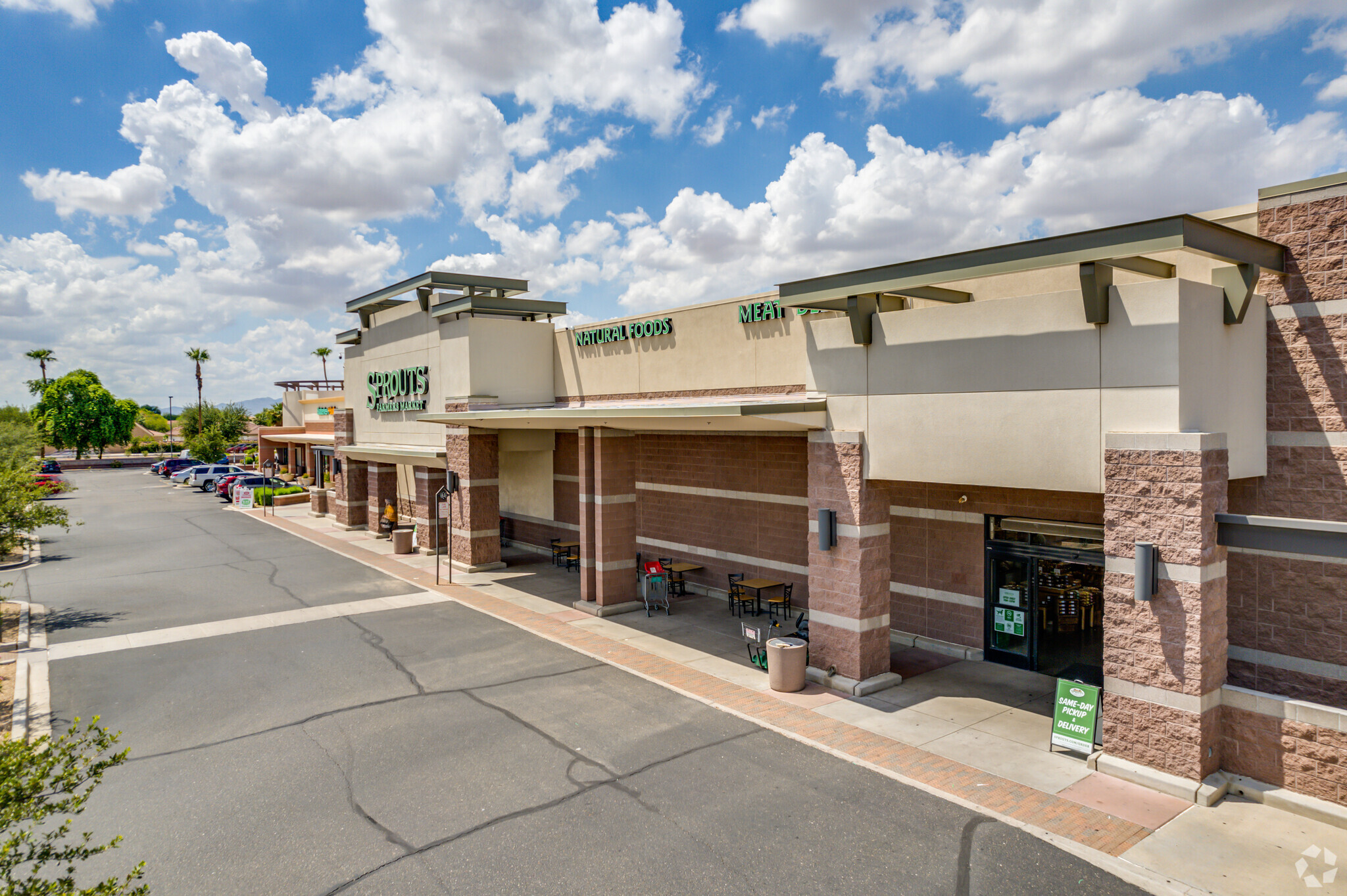 1813 N Dysart Rd, Avondale, AZ for sale Primary Photo- Image 1 of 1