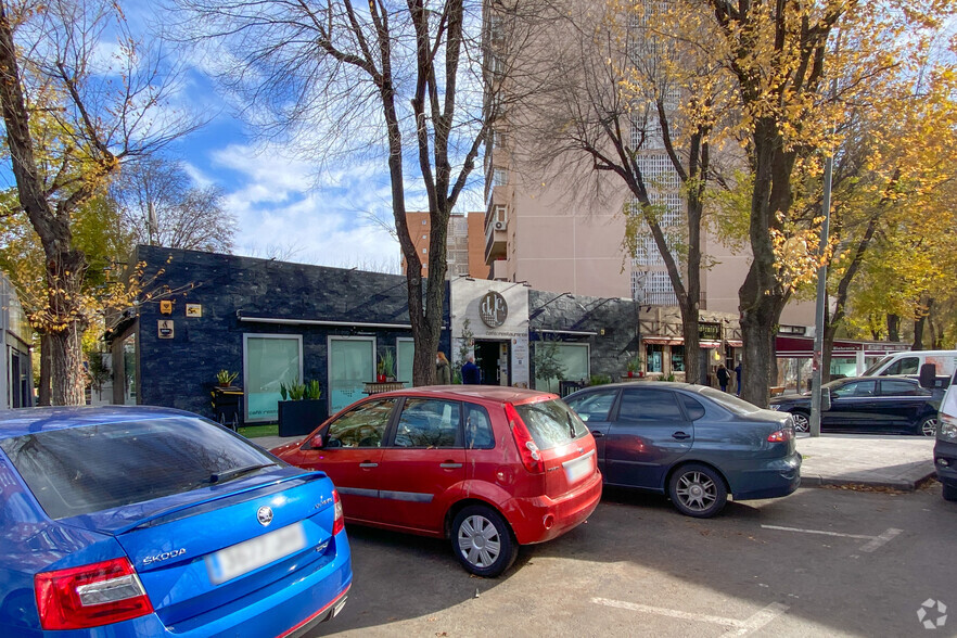 Calle Venezuela, 1, Coslada, Madrid for sale - Building Photo - Image 2 of 2