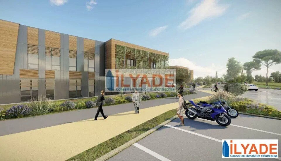 Office in Le Puy-Sainte-Réparade for lease - Building Photo - Image 2 of 9