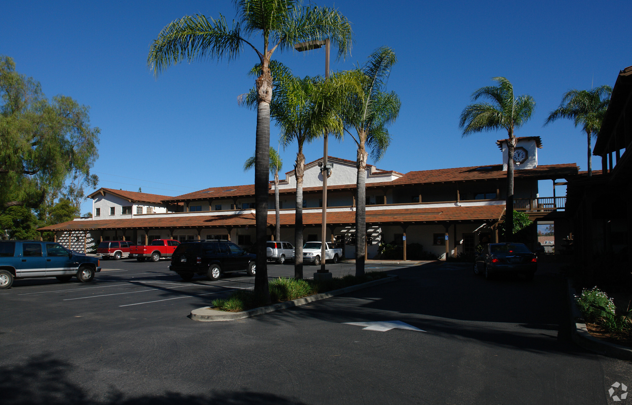 521 E Elder St, Fallbrook, CA for lease Building Photo- Image 1 of 7