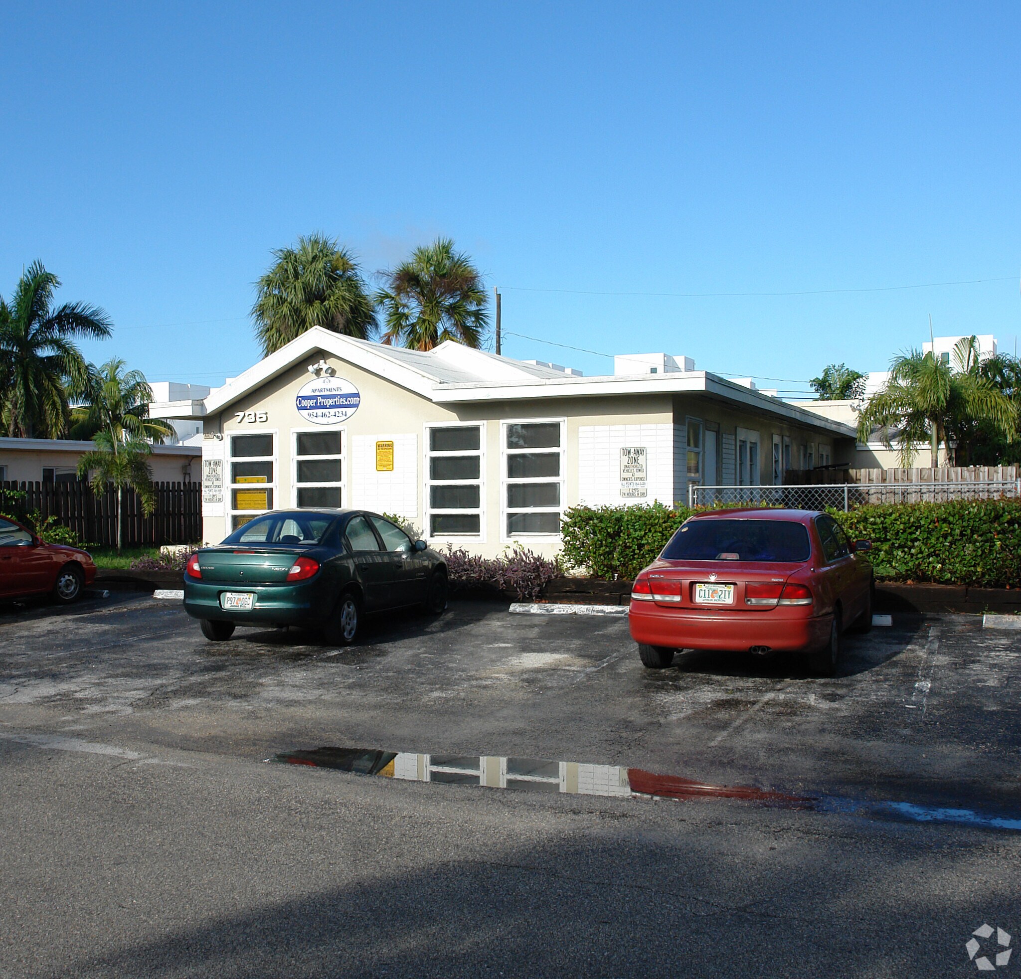 735 NE 5th Ave, Fort Lauderdale, FL for sale Primary Photo- Image 1 of 3