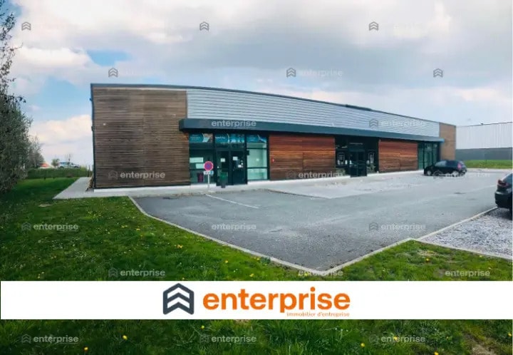 Flex in Ennevelin for lease Building Photo- Image 1 of 2