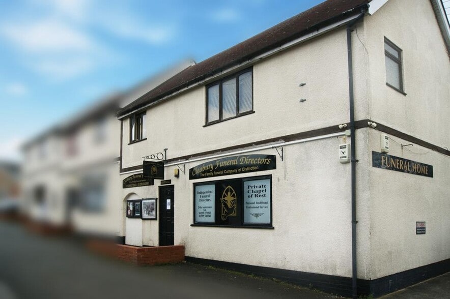 8-9 Talbot Sq, Cleobury Mortimer for lease - Building Photo - Image 2 of 9