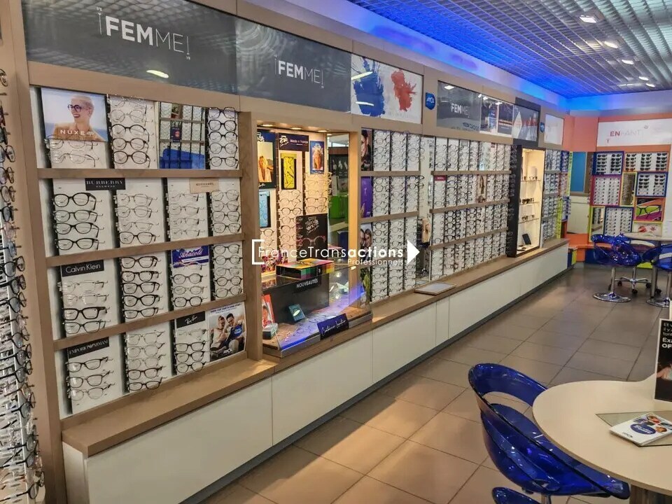 Retail in Agen for sale Interior Photo- Image 1 of 4