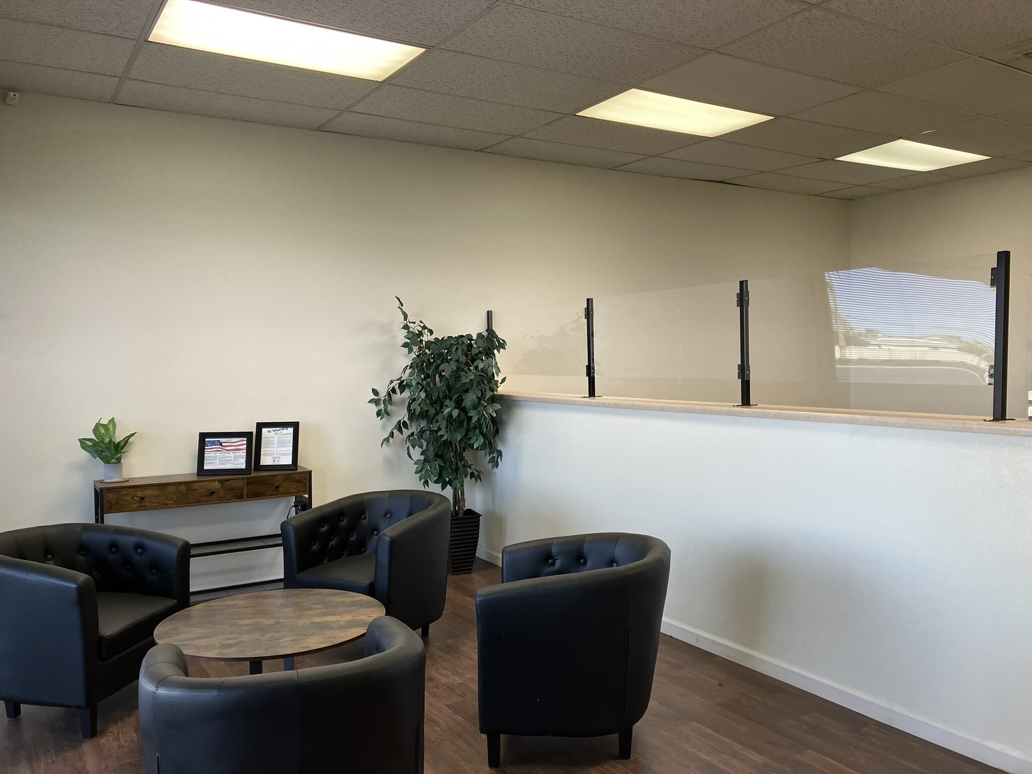 11001 N 99th Ave, Peoria, AZ for lease Interior Photo- Image 1 of 6