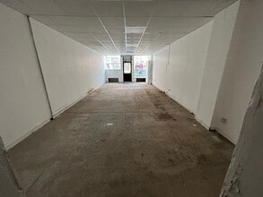 56 Bell St, Glasgow for lease Interior Photo- Image 2 of 2