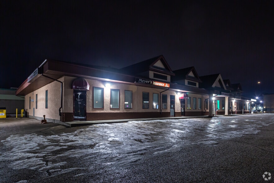 130 Broadway Blvd, Sherwood Park, AB for sale - Building Photo - Image 2 of 13