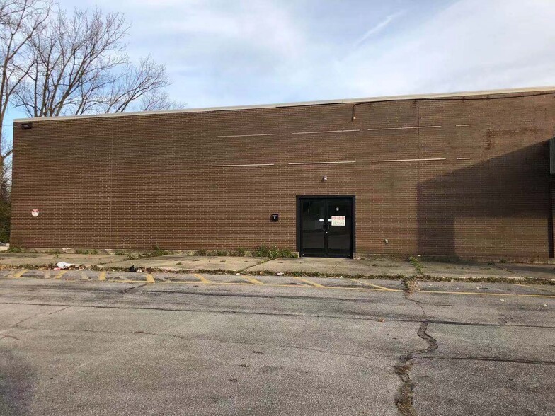 2300 S Hamilton Rd, Columbus, OH for lease - Building Photo - Image 3 of 13