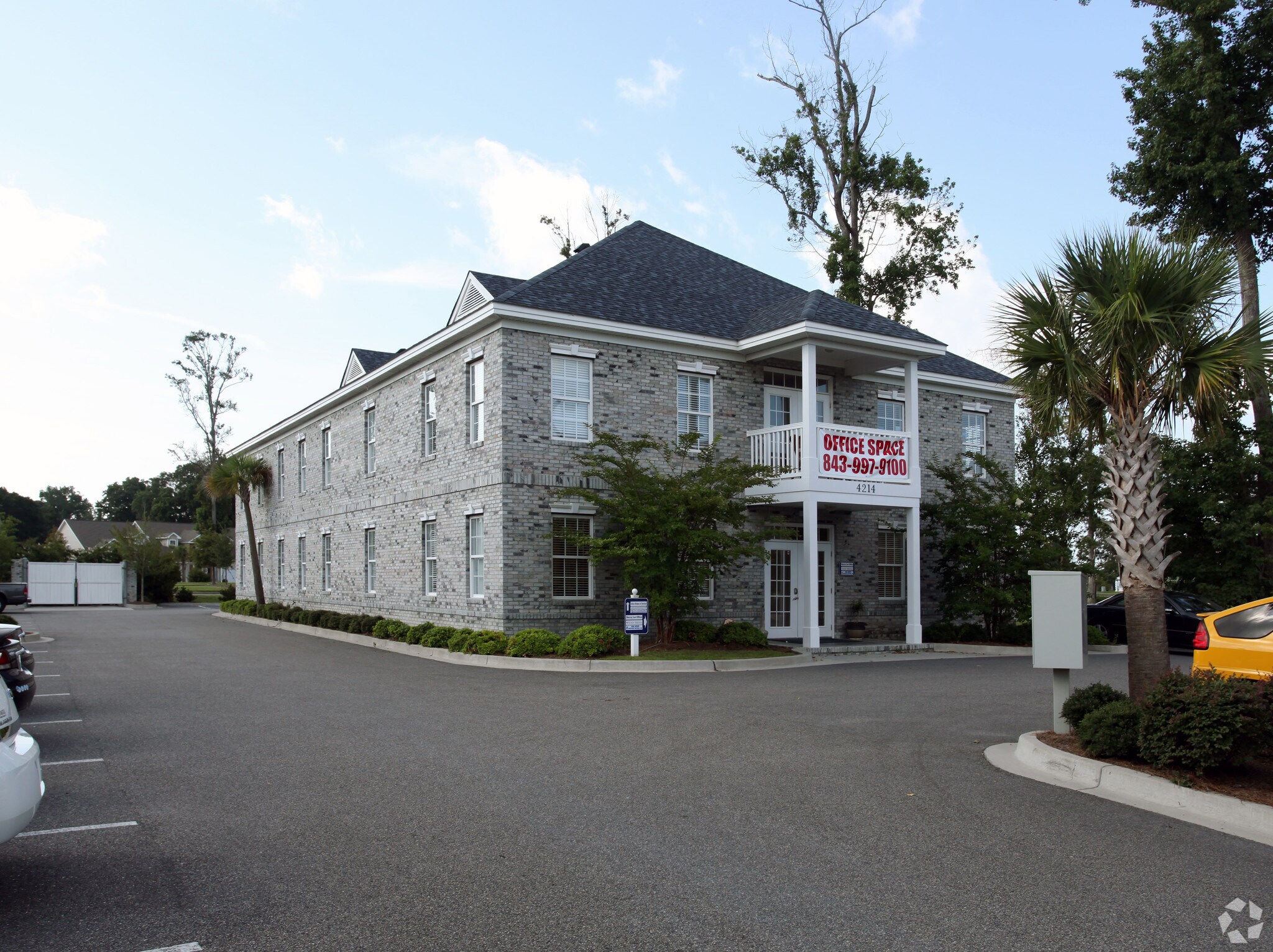 4214 Mayfair St, Myrtle Beach, SC for sale Primary Photo- Image 1 of 1