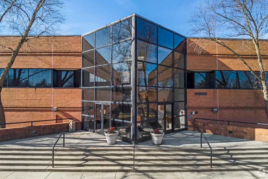 4300 Forbes Blvd, Lanham, MD for lease - Building Photo - Image 3 of 3