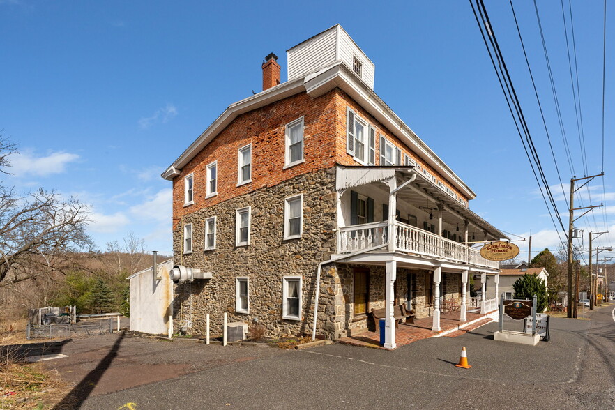3164 Main St, Green Lane, PA for sale - Building Photo - Image 2 of 22
