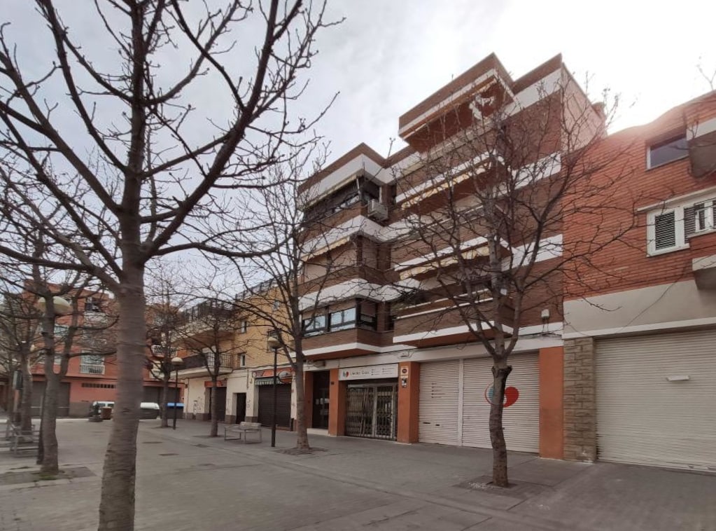 Multifamily in Lleida, Lérida for sale Building Photo- Image 1 of 3