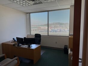 1103 Rocky Dr, West Lawn, PA for lease Interior Photo- Image 2 of 6