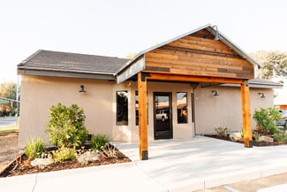More details for 1902 Creston Rd, Paso Robles, CA - Retail for Sale