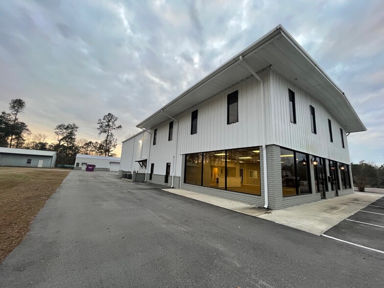 619 Main Street Ext, Moncks Corner, SC for lease - Building Photo - Image 2 of 30