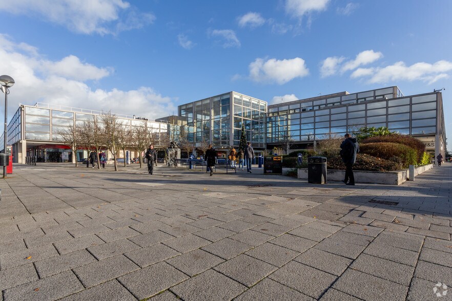 Silbury Arcade, Milton Keynes, MK9 3ES centremk