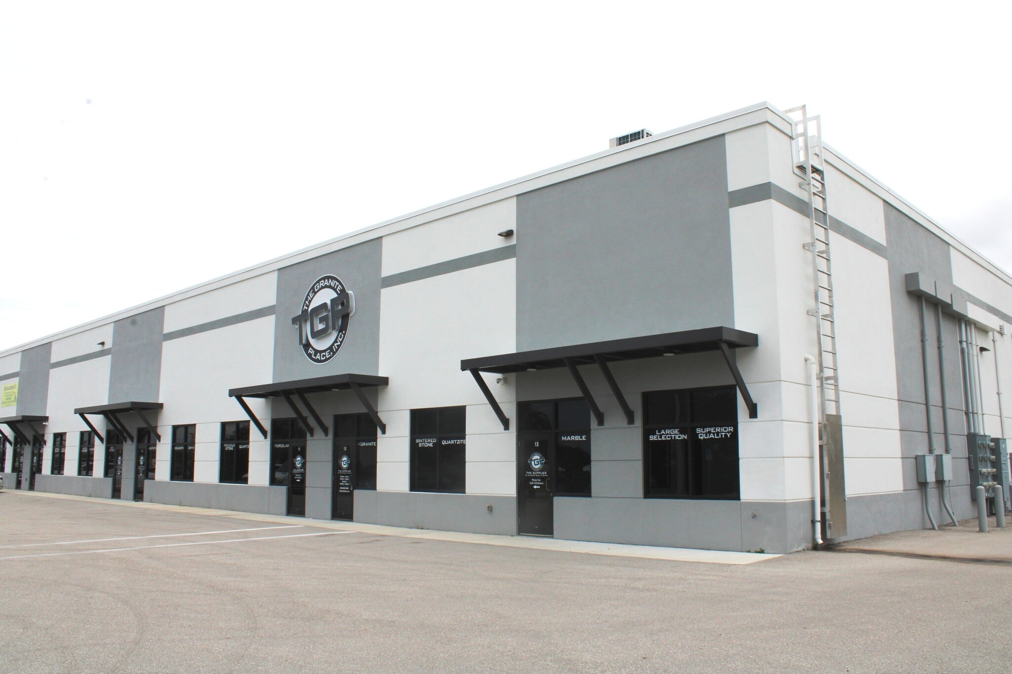 17081 Cam Ct, Fort Myers, FL for lease Building Photo- Image 1 of 2