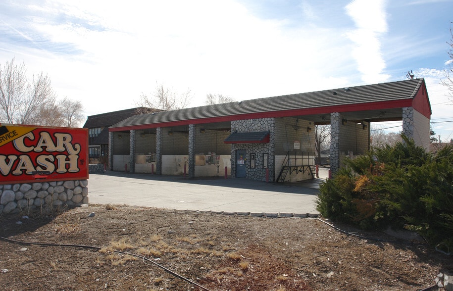 600 E Plumb Ln, Reno, NV 89502