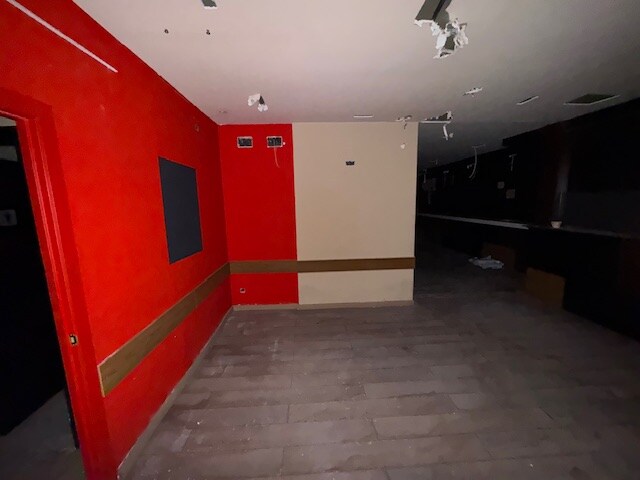 View Photo