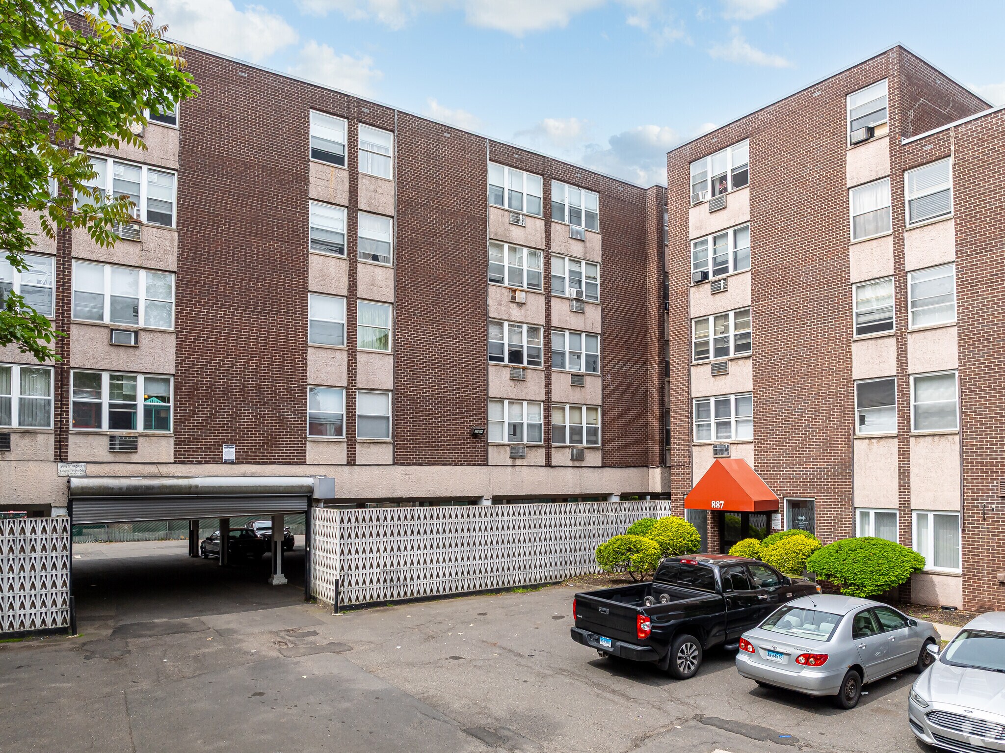 887-897 Asylum Ave, Hartford, CT for sale Primary Photo- Image 1 of 1