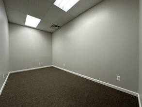 5910-5916 S Main St, Clarkston, MI for lease Interior Photo- Image 2 of 6