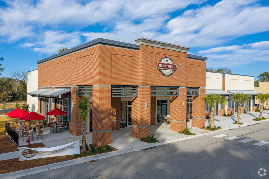 1100 Queensborough Blvd, Mount Pleasant, SC for lease - Building Photo - Image 3 of 7