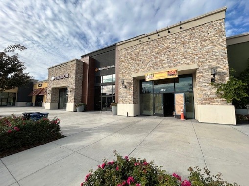 4531-4575 Livermore Outlets Dr, Livermore, CA for sale - Building Photo - Image 2 of 2