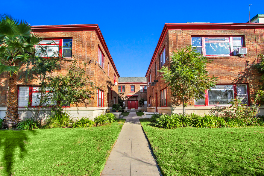 1400 S Wilton Pl, Los Angeles, CA for sale - Building Photo - Image 3 of 8