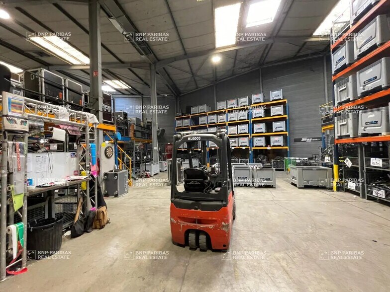 Flex in Saint-Jeannet for lease - Building Photo - Image 2 of 9