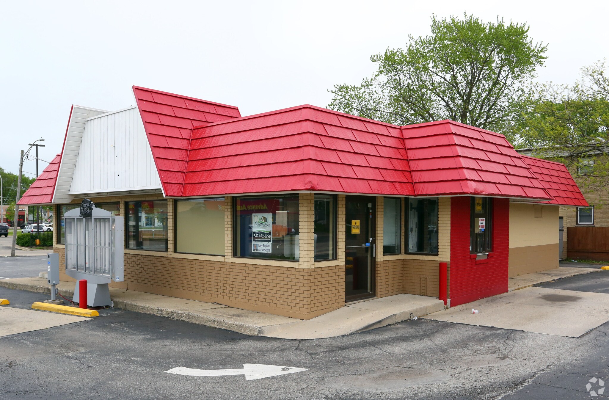 1215 21st St, Zion, IL for sale Primary Photo- Image 1 of 1