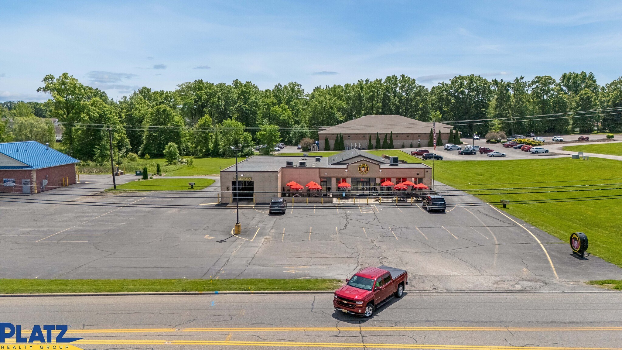 3305 Center Rd, Poland, OH for sale Building Photo- Image 1 of 1